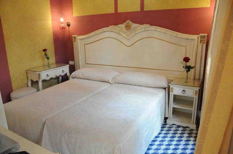 Casa De Las Mercedes Малага Стая снимка